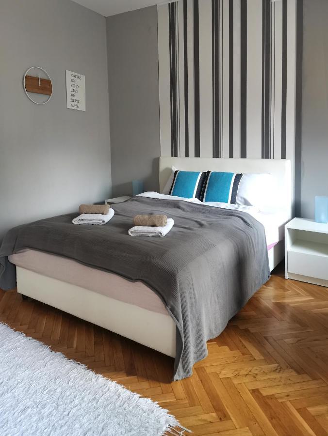 Center Apartment Iva 노비사드 외부 사진