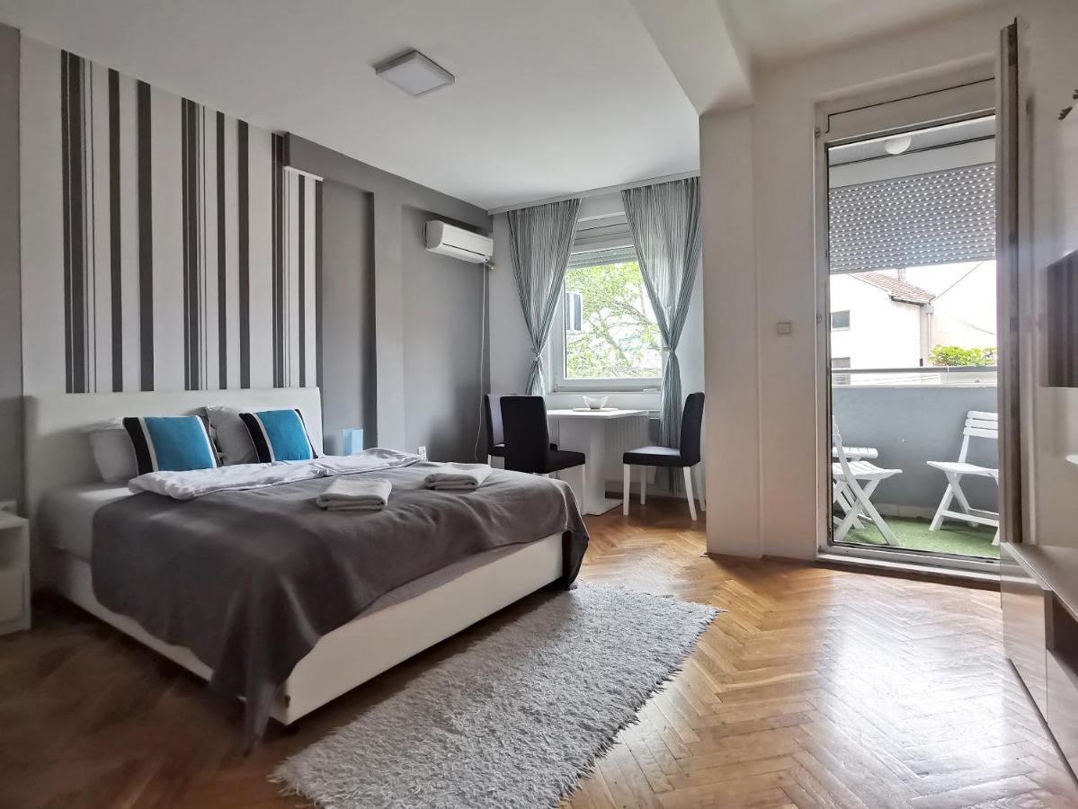 Center Apartment Iva 노비사드 외부 사진